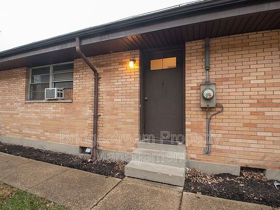 2nd image of 406 Cedar Dr APT F
