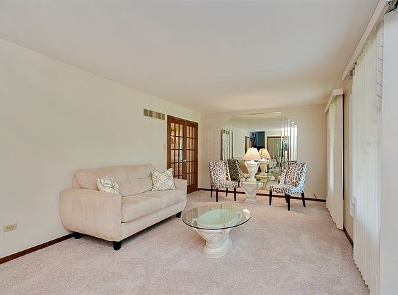 2nd image of 16701 Merrill Ave