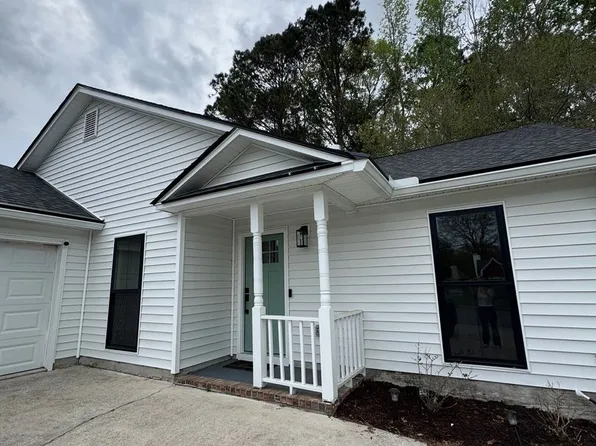 124 Toura Ln, Charleston, SC 29414