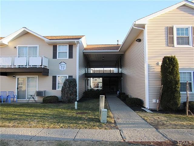 1st image of 100 Hillside Dr APT D9