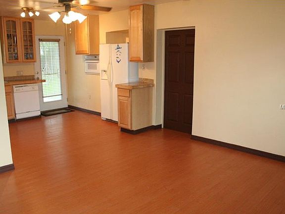 5th image of 2620 Orange Ct
