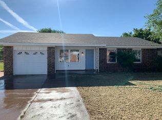 311 6th St, Farwell, TX 79325
