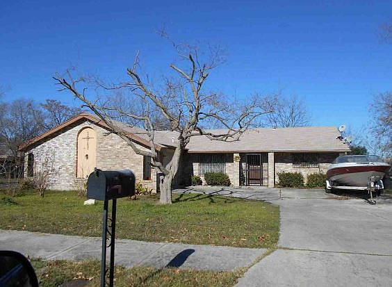 1st image of 4403 Greystone Dr