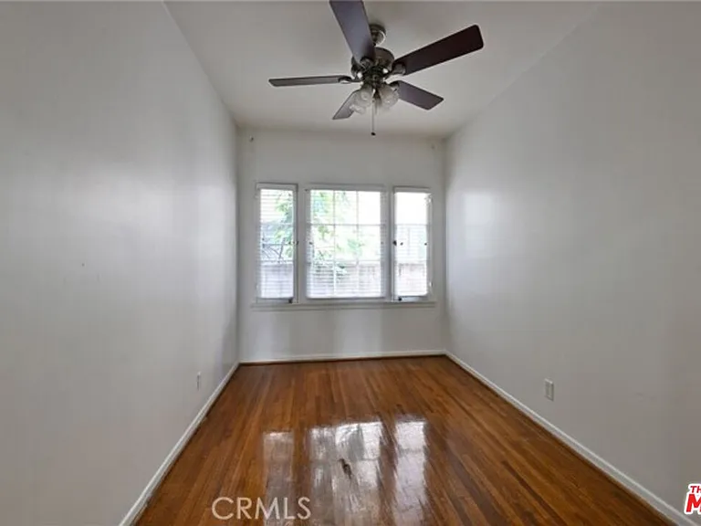 149 S Crescent Dr #C — Photo 3