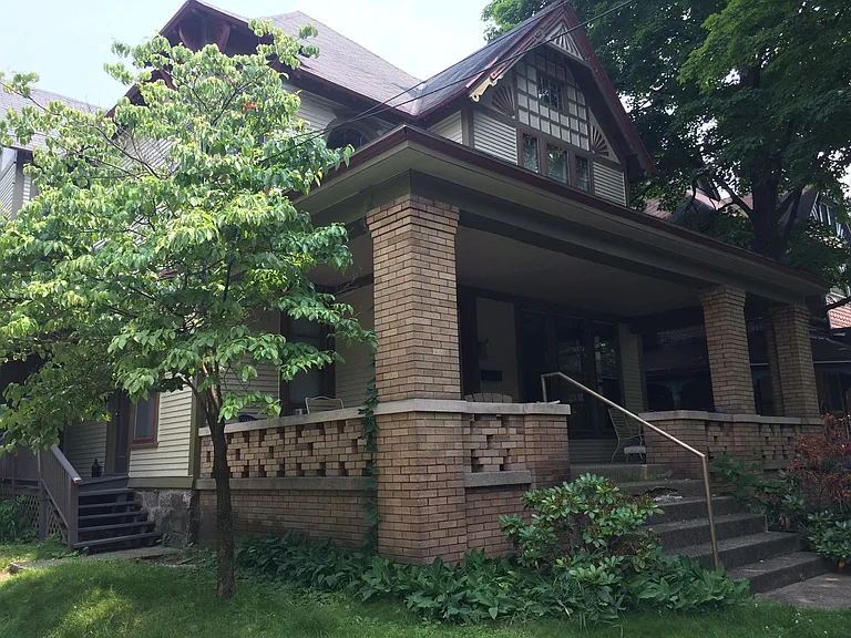 328 Paris Ave SE #3 — Photo 11