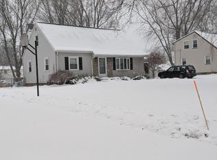 26 Laredo Dr, Rochester, NY 14624