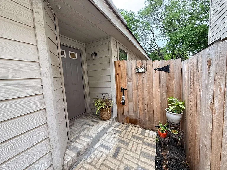 86 Coastal Ln — Photo 24