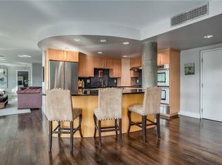 803 W 48th St APT 804, Kansas City, MO 64112