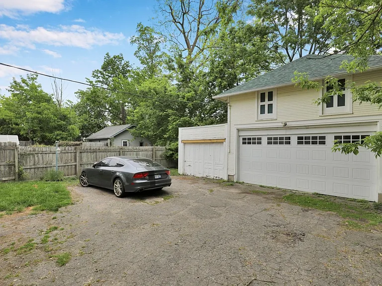 716 N Walnut St #1 — Photo 16