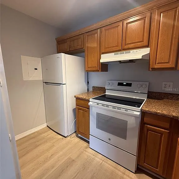 1223 S Pine Ridge Cir #23 — Photo 9
