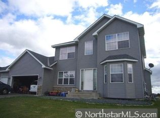 9801 40th Pl NE, Saint Michael, MN 55376