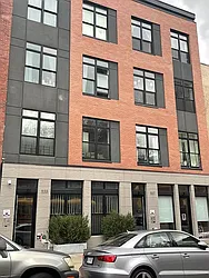 Rented by Tapiro Realty