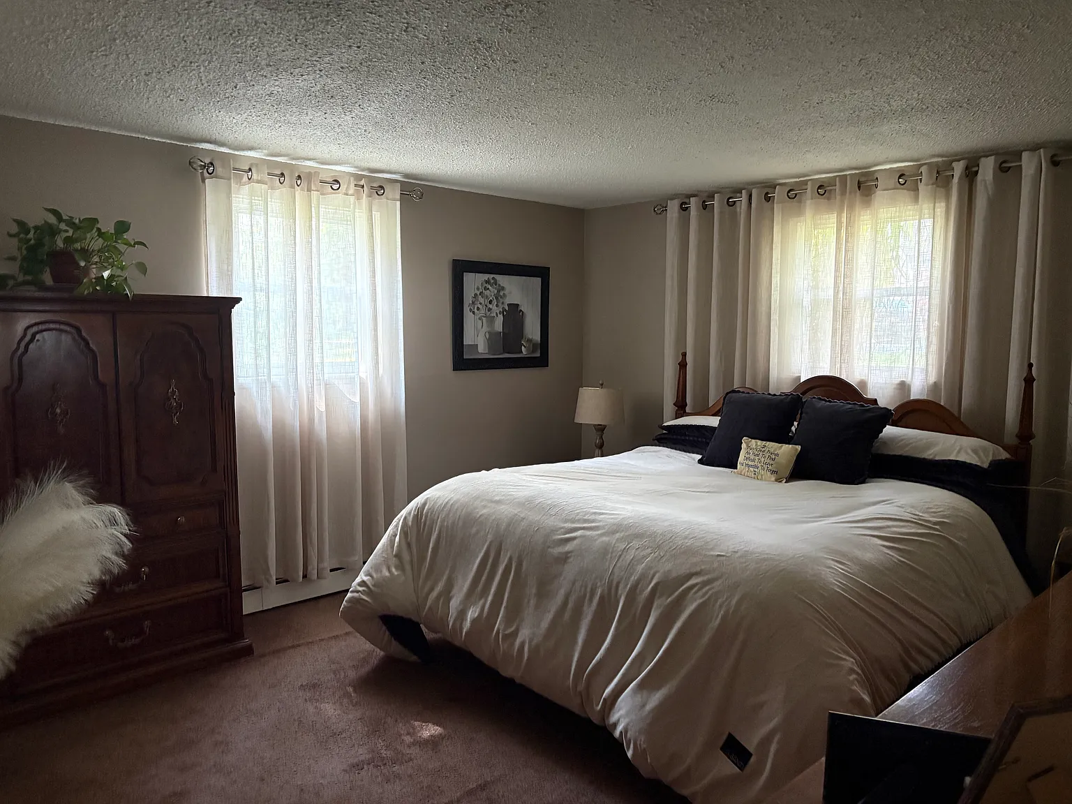 2 bed, 1020 sqft, $1,695 — Photo 3