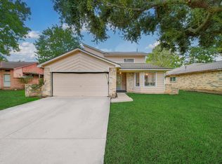 16802 Rippling Mill Dr, Sugar Land, TX 77498