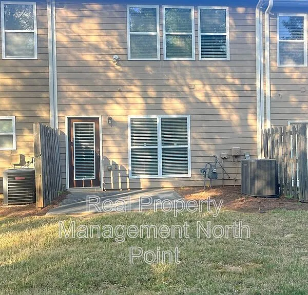 2031 Lakeshore Overlook Dr NW — Photo 29
