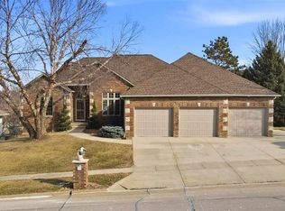 1969 High View Rd, Coralville, IA 52241