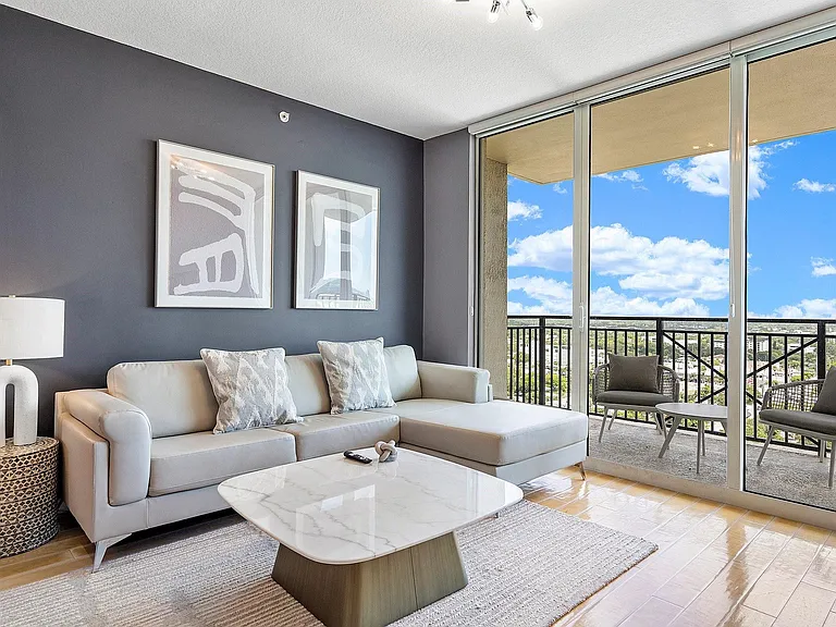 610 W Las Olas Blvd #1814N — Photo 7