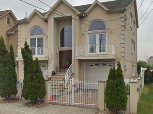 748 New Jersey Ave, Lyndhurst, NJ 07071