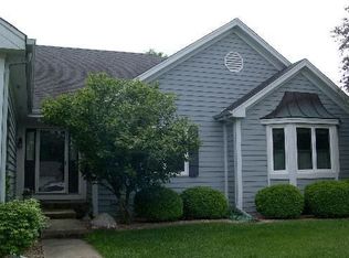 306 E Somonauk St, Yorkville, IL 60560