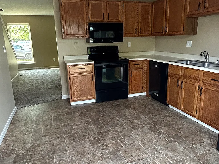 3381 Northway Dr — Photo 6