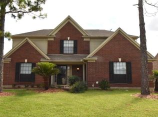 9007 Woodleigh Dr, Houston, TX 77083