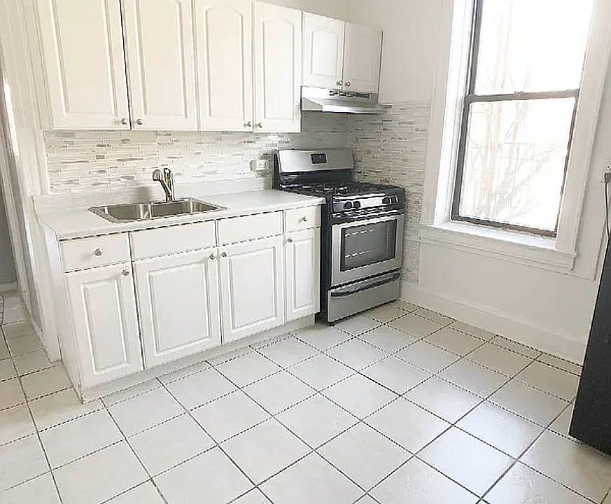 1st image of 38-04 21st Ave #2R