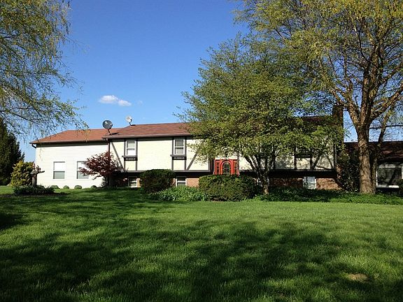 4th image of 9270 West Ln