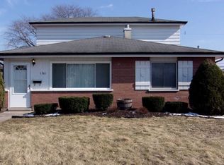 1361 Mackinaw Ave, Calumet City, IL
