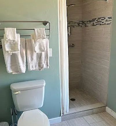 5th image of 223 W Center St #9