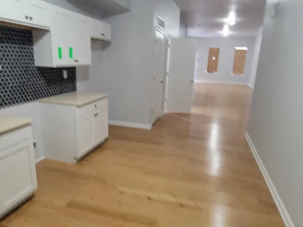 1322 N Carey St, Baltimore, MD 21217