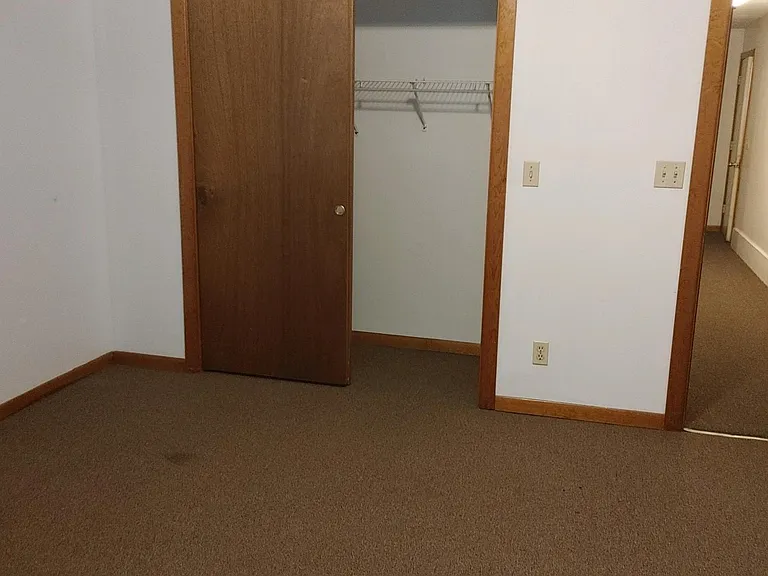 212 W Main St #212.5 — Photo 7