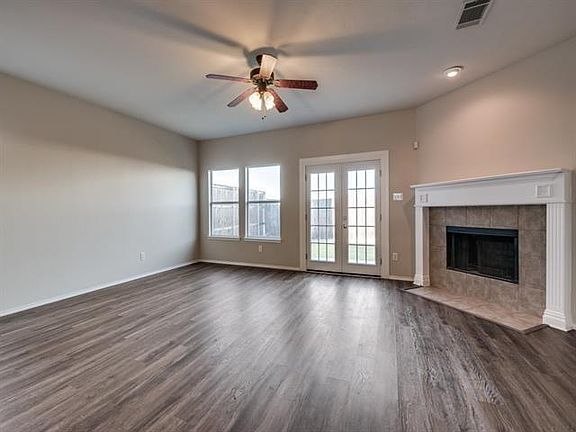 4th image of 14524 Eaglemont Dr