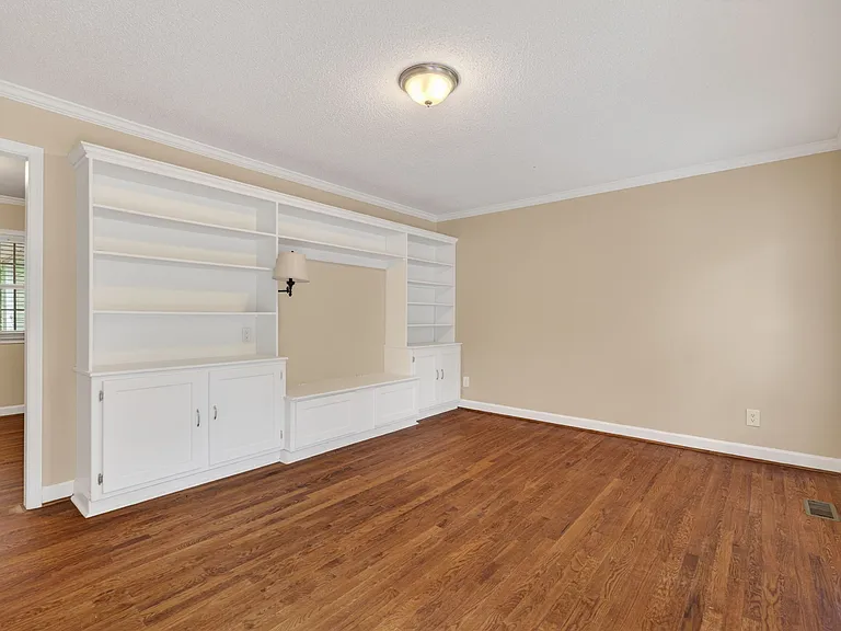 3107 Beaconwood Dr — Photo 6