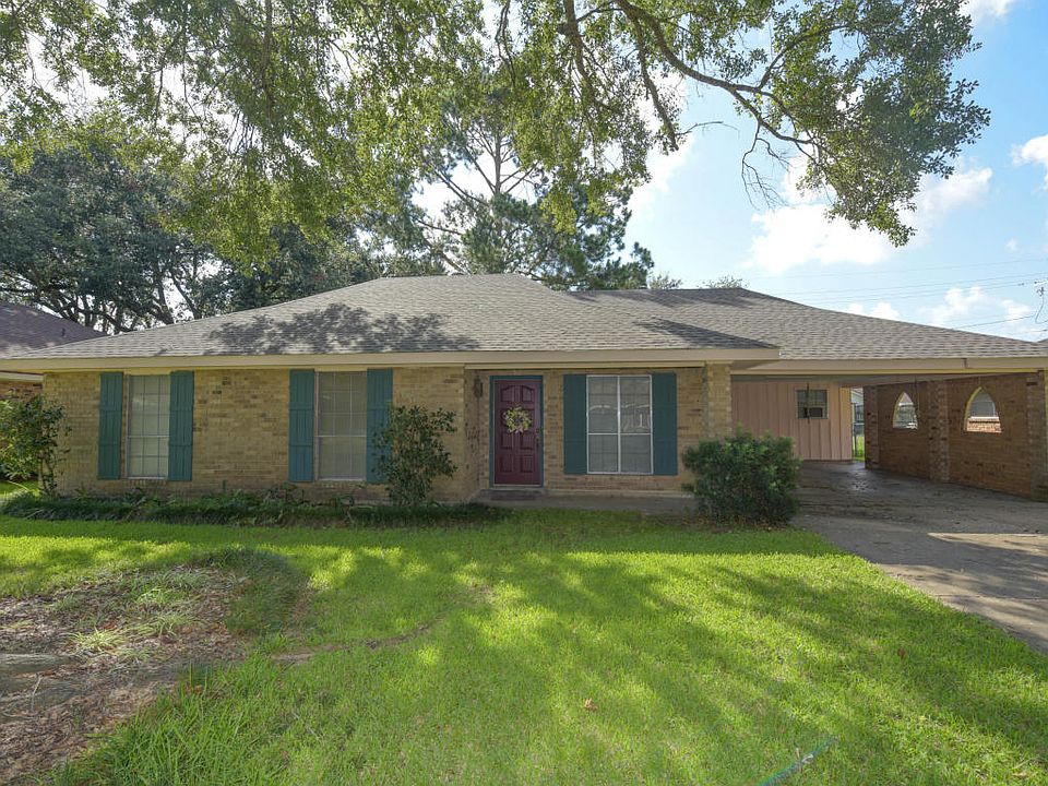 1st image of 213 Levy Dr