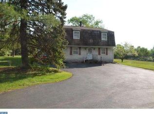 1063 Grange Ave, Collegeville, PA 19426
