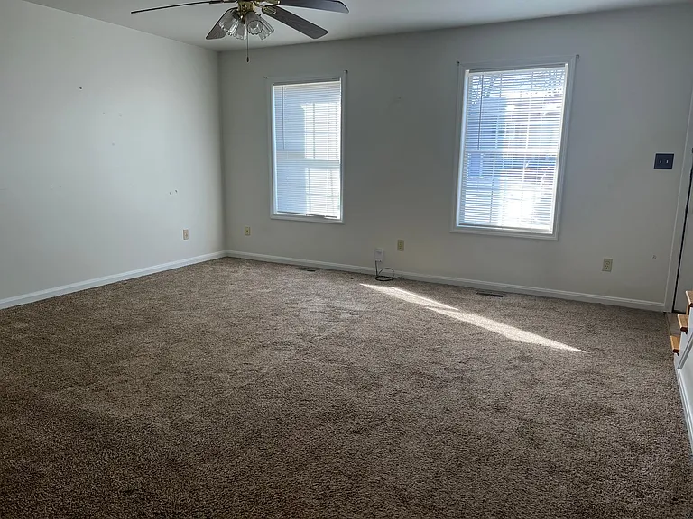 247 E Green St #A — Photo 3