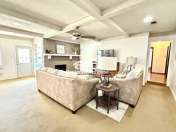 4th image of 2601 Monterrey St