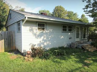 74 Maple Ave, Candler, NC 28715