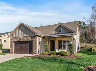 7127 Hanging Rock Ct, Denver, NC 28037