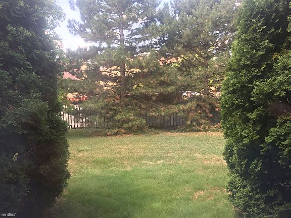 4th image of 26765 Evergreen Meadows Ct #1