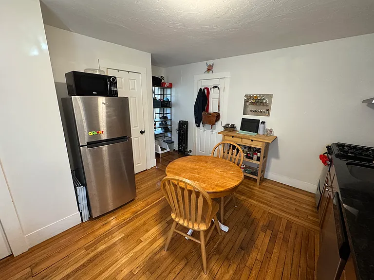 5 Blake St #4 — Photo 4