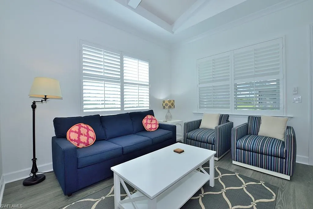 2 bed, 2.0 bath, 1476 sqft, $6,500 — Photo 4
