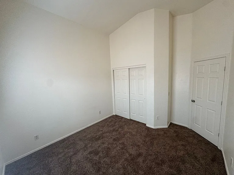 1225 W Darrel Rd — Photo 25