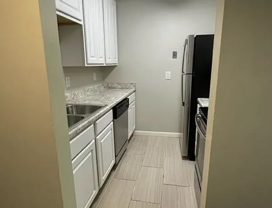 1 bed, 650 sqft, $995 — Photo 4