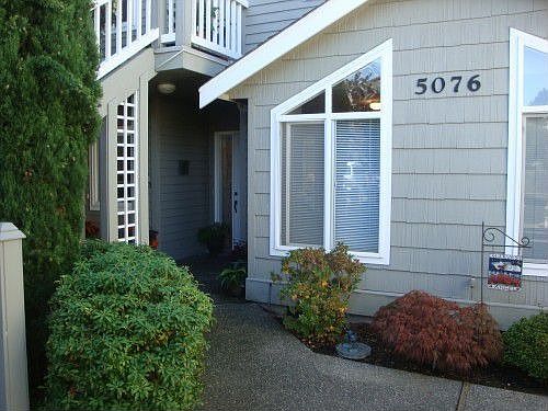 Front approach to your no-stairs lifestyle.