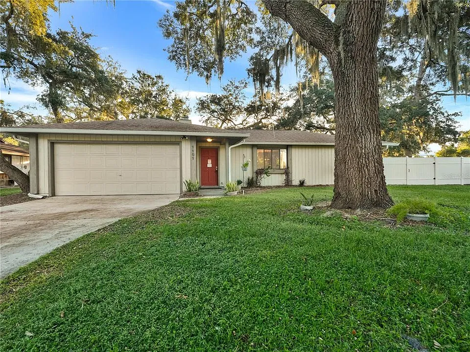 1101 Pine Sap Ct