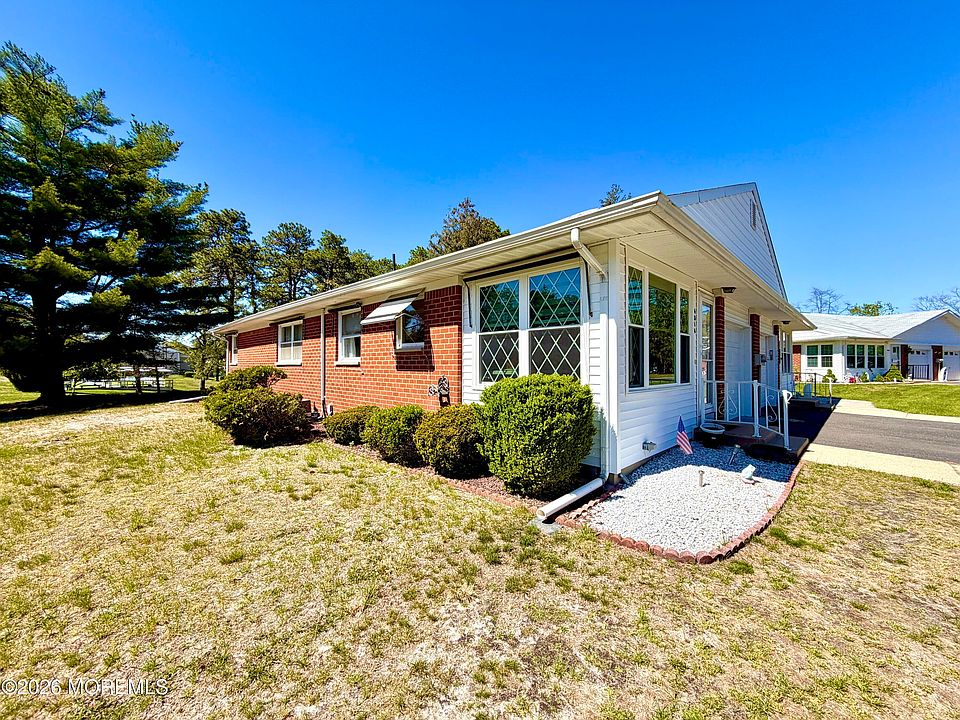 1st image of 401 Highland Drive #A