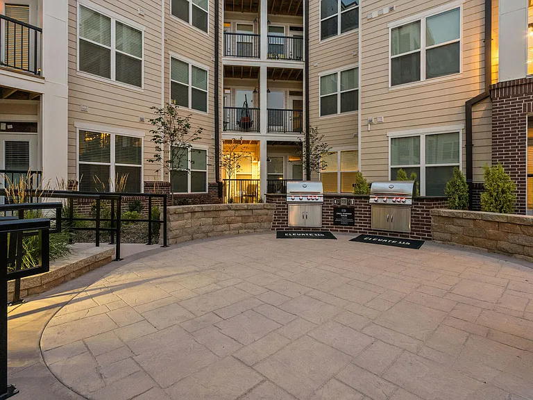 Elevate 114 Apartments of Lees Summit — Photo 55