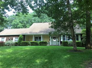 20 Josephine Dr, Wading River, NY 11792