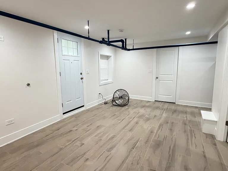 6528 N Sacramento Ave #G — Photo 12